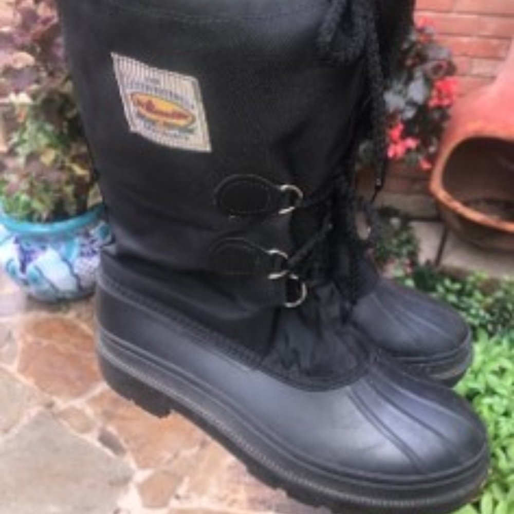 Kamik Mens Outdoor Waterproof Lined Boots Sz10